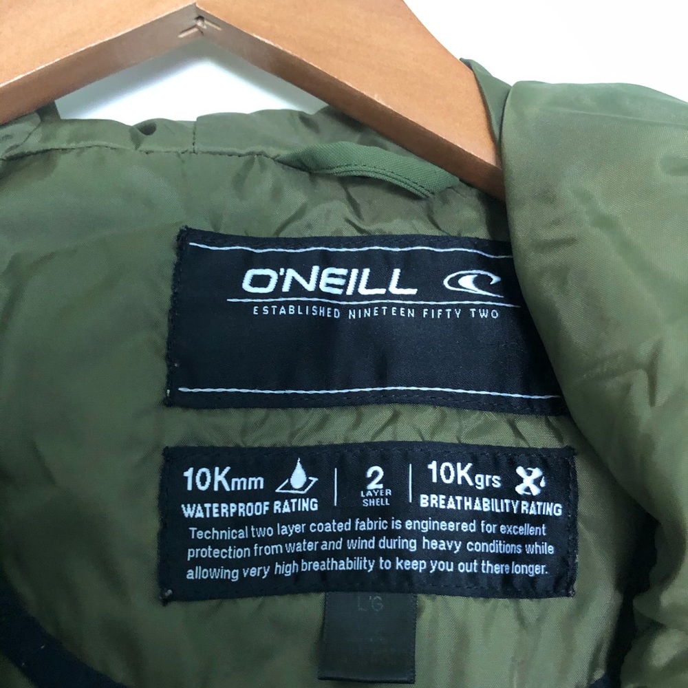 Green jacket O’Neil